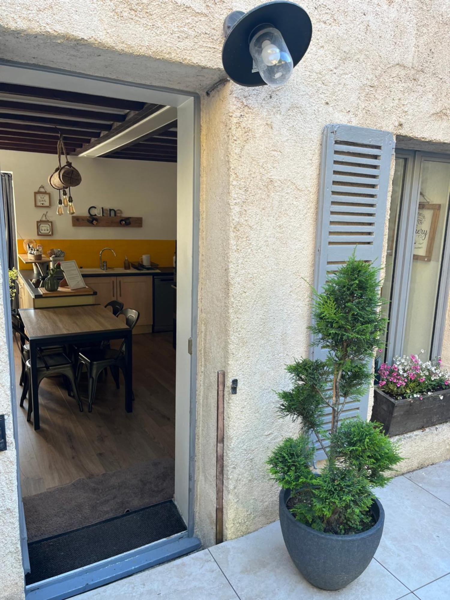 Maison Cosy En Plein Centre Ville Semur-en-Auxois Εξωτερικό φωτογραφία